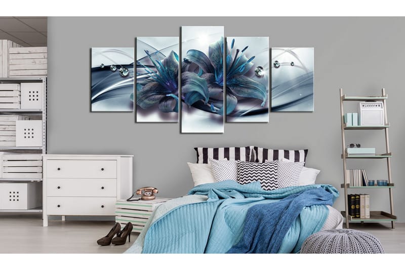 Tavla Blue Lily 100x50 - Artgeist sp. z o. o. - Inredning - Tavlor & konst - Canvastavlor