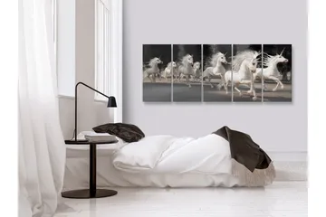 Tavla Unicorns Run 5 Parts Narrow 200x80 - Artgeist sp. z o. o. - Inredning - Tavlor & konst - Canvastavlor