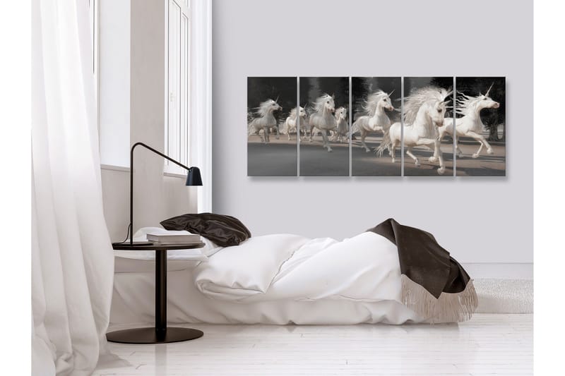 Tavla Unicorns Run 5 Parts Narrow 200x80 - Artgeist sp. z o. o. - Inredning - Tavlor & konst - Canvastavlor