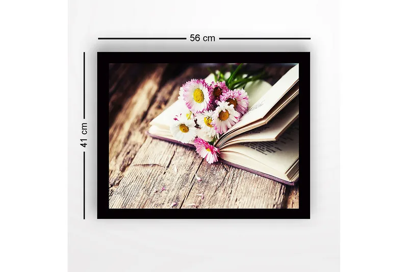 Inramad Canvastavla i trä - 41x56 cm - Blommor i en öppen bok - Rosa / Vit / Grön - Inredning - Tavlor & konst