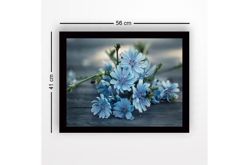 Inramad Canvastavla i trä - 41x56 cm - Blommor i mjuka blå nyanser - Ljusblå / Grön - Inredning - Tavlor & konst