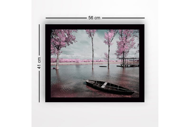 Inramad Canvastavla i trä - 41x56 cm - Drömlik landskap med rosa träd vid en stilla sjö - Rosa / Grå / Svart - Inredning - Tavlor & konst