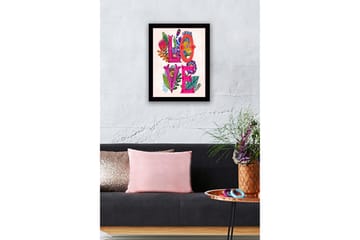 Inramad Canvastavla i trä - 41x56 cm - Färgglad komposition med ordet LOVE omgiven av blommor och bladverk - Rosa / Grön / Orange - Inredning - Tavlor & konst