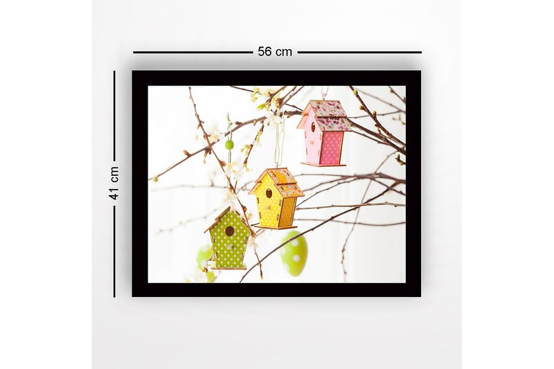 Inramad Canvastavla i trä - 41x56 cm - Färgglada fågelholkar hängande i blommiga grenar - Grön / Rosa / Gul - Inredning - Tavlor & konst