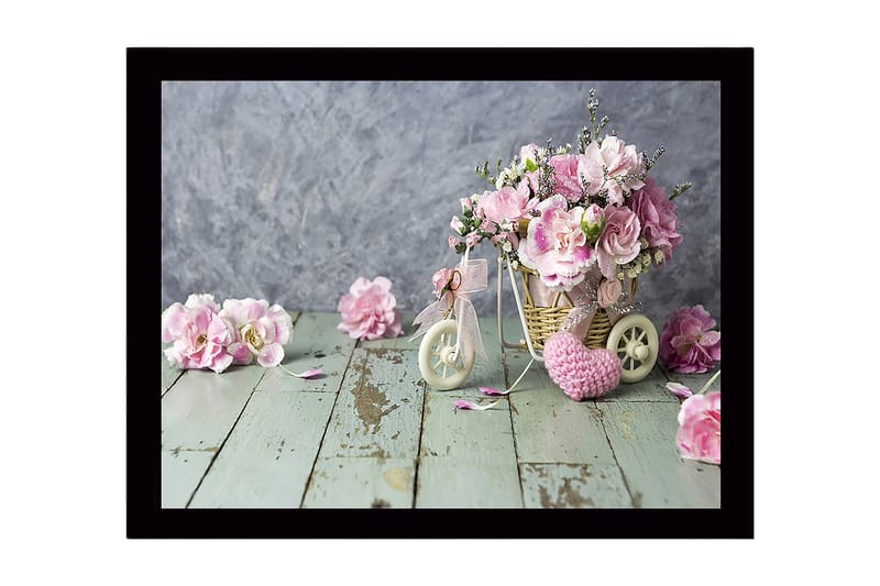 Inramad Canvastavla i trä - 41x56 cm - Färgrik bukett av blommor i en korg på en träyta - Rosa / Grön / Beige - Inredning - Tavlor & konst