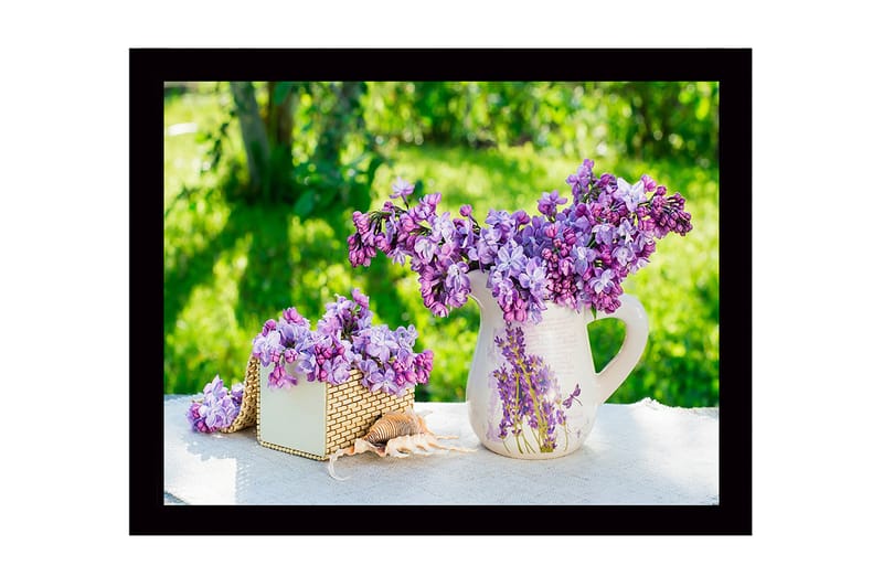 Inramad Canvastavla i trä - 41x56 cm - Färgrik bukett av syrener i en kruka - Lila / Grön / Vit - Inredning - Tavlor & konst