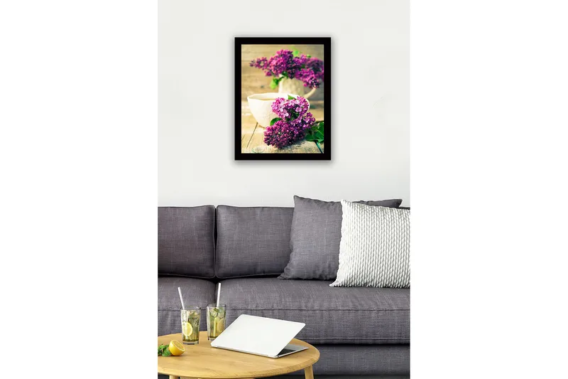 Inramad Canvastavla i trä - 41x56 cm - Färgrik bukett av syrener - Lila / Grön - Inredning - Tavlor & konst