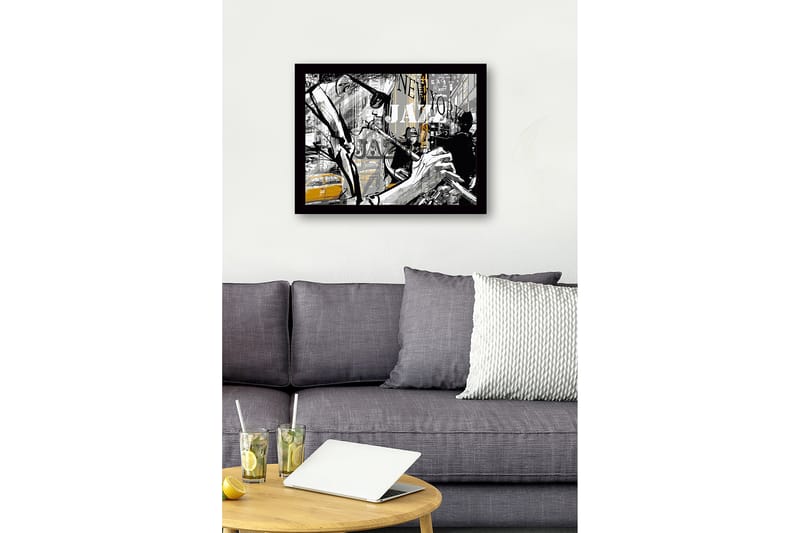 Inramad Canvastavla i trä - 41x56 cm - Jazzmusiker i en livlig stadsmiljö - Svart / Grå / Gul - Inredning - Tavlor & konst
