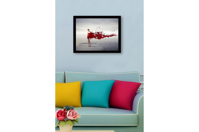 Inramad Canvastavla i trä - 41x56 cm - Kvinna i röd klänning med flödande röda färgpartiklar - Röd / Grå - Inredning - Tavlor & konst