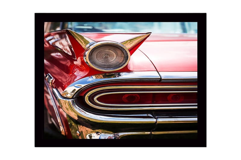Inramad Canvastavla i trä - 41x56 cm - Retro bil med karakteristiska detaljer och glänsande krom, Röd / Krom / Guld