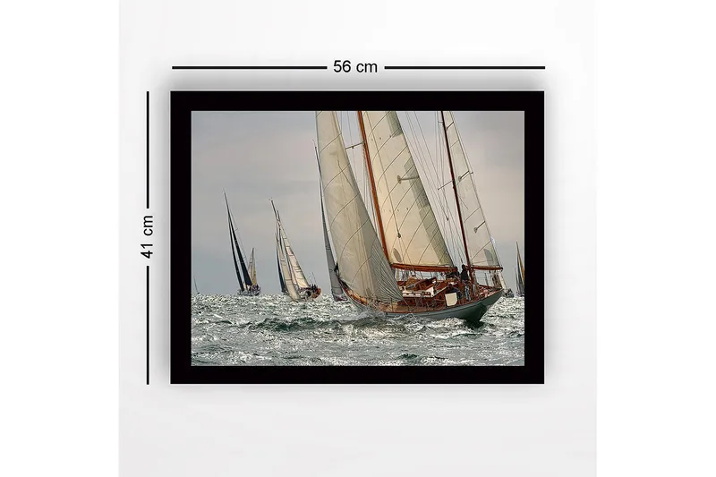 Inramad Canvastavla i trä - 41x56 cm - Segelbåtar som tävlar på öppet hav - Vit / Blå / Grå - Inredning - Tavlor & konst
