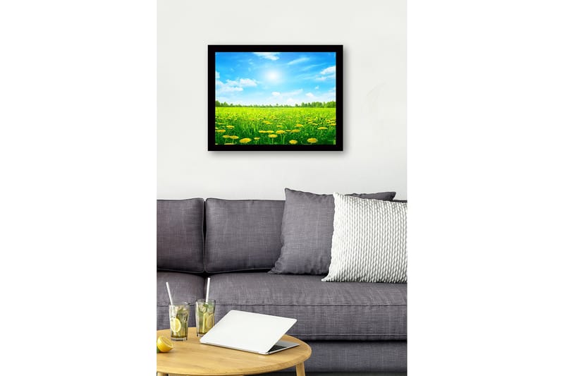 Inramad Canvastavla i trä - 41x56 cm - Solig äng med maskrosor i blomning - Grön / Gul / Blå - Inredning - Tavlor & konst