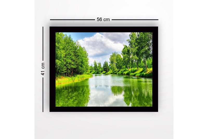 Inramad Canvastavla i trä - 41x56 cm - Spegelblanka vattenytor omgivna av frodig grönska - Grön / Blå / Vit - Inredning - Tavlor & konst