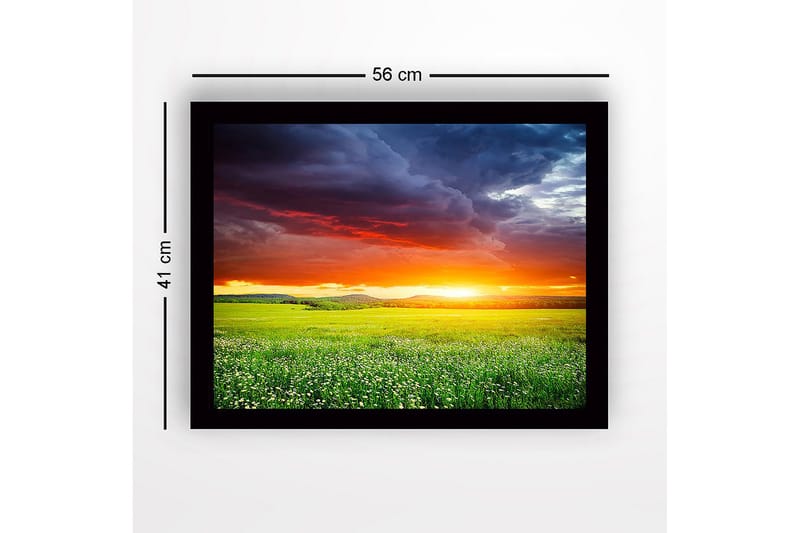 Inramad Canvastavla i trä - 41x56 cm - Storslagen solnedgång över en grön äng - Orange / Grön / Blå - Inredning - Tavlor & konst