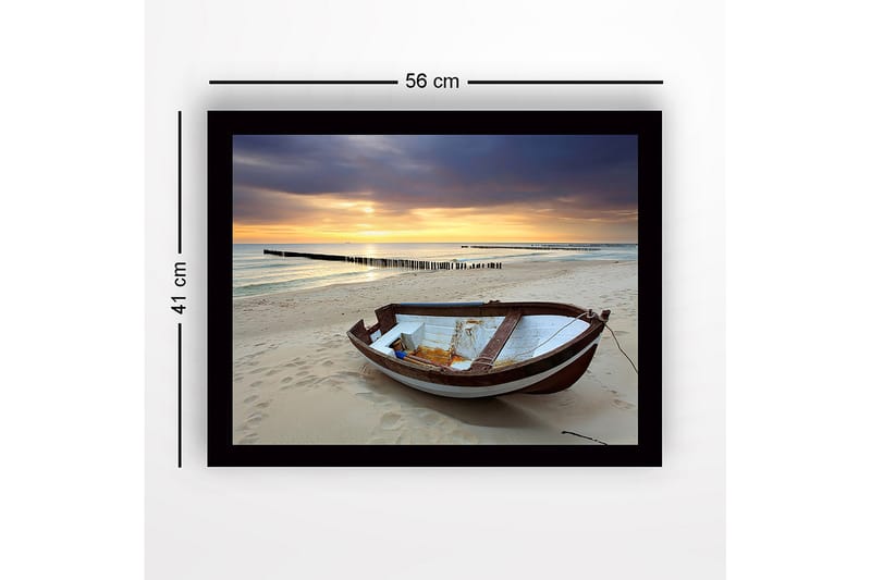 Inramad Canvastavla i trä - 41x56 cm - Strand med en gammal båt i solnedgångens ljus - Blå / Orange / Vit - Inredning - Tavlor & konst