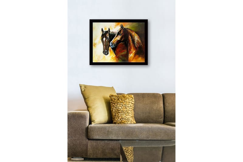 Inramad Canvastavla i trä - 41x56 cm - Två majestätiska hästar som står nära varandra - Brun / Svart / Orange - Inredning - Tavlor & konst