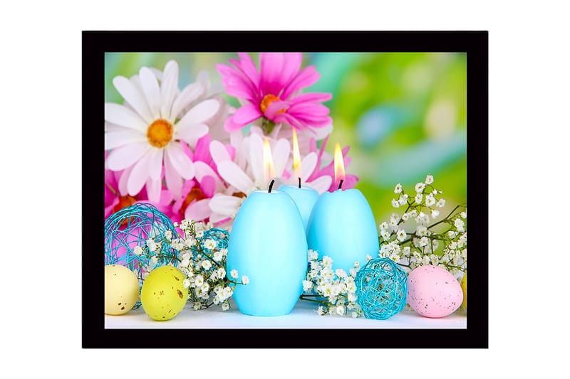 Inramad Canvastavla i trä - 41x56 cm - Vårig stillhet med ljusblåa ljus och färgglada påskägg, Ljusblå / Rosa / Gul