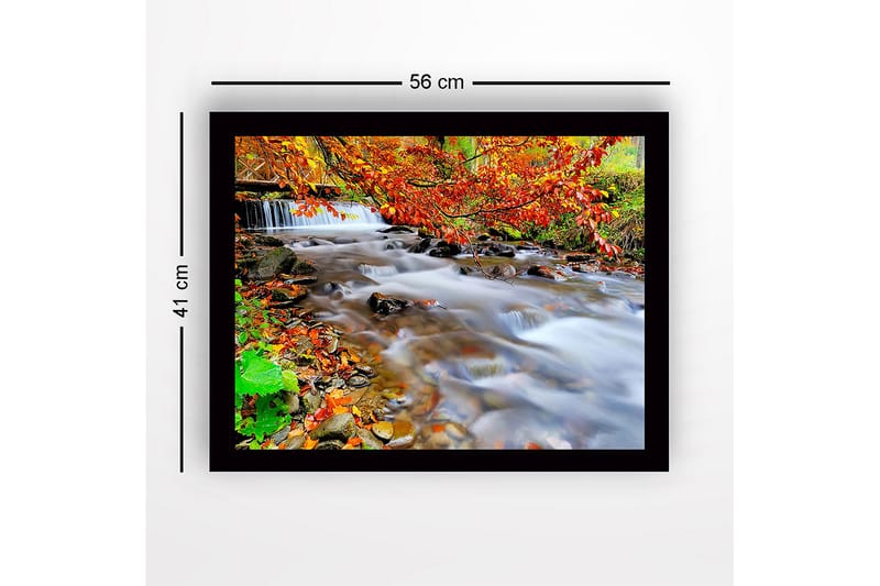 Inramad Canvastavla i trä - 41x56 cm - Vacker bäck med höstfärger och rinnande vatten - Orange / Grön / Brun - Inredning - Tavlor & konst