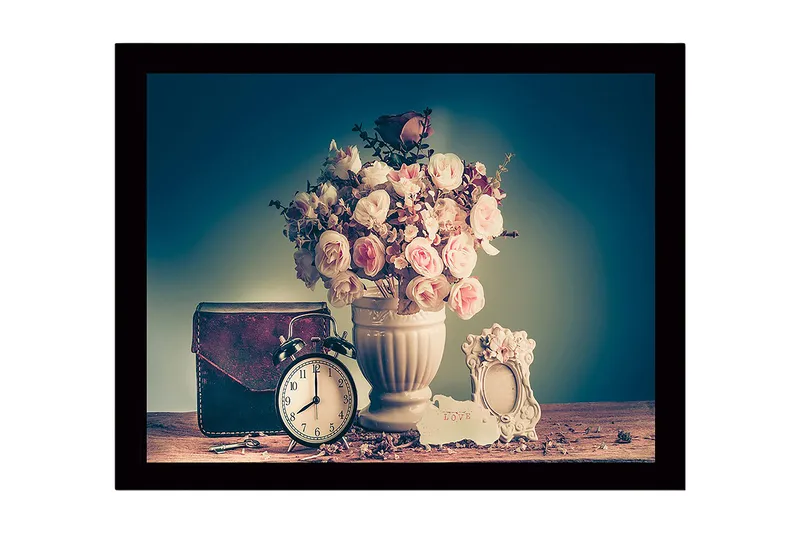 Inramad Canvastavla i trä - 41x56 cm - Vacker bukett av rosor i en vit vas - Rosa / Vit / Brun - Inredning - Tavlor & konst