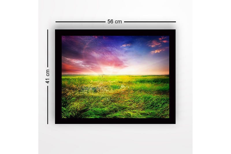 Inramad Canvastavla i trä - 41x56 cm - Vacker landskapsvy med grönskande ängar och färgsprakande himmel - Grön / Gul / Lila - Inredning - Tavlor & konst