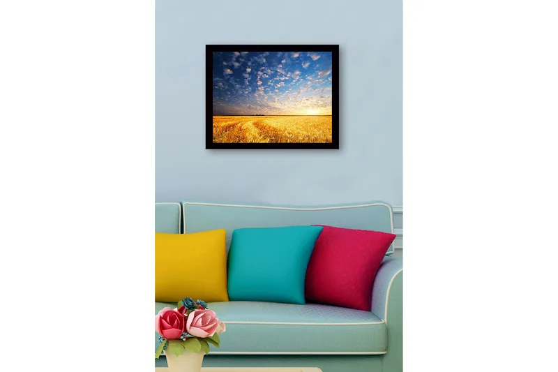Inramad Canvastavla i trä - 41x56 cm - Vacker solnedgång över ett gyllene fält av vete - Guld / Blå / Vit - Inredning - Tavlor & konst