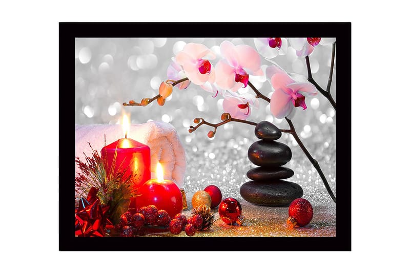 Inramad Canvastavla i trä - 41x56 cm - Vacker stillhet med ljus, blommor och stenar - Röd / Svart / Rosa - Inredning - Tavlor & konst