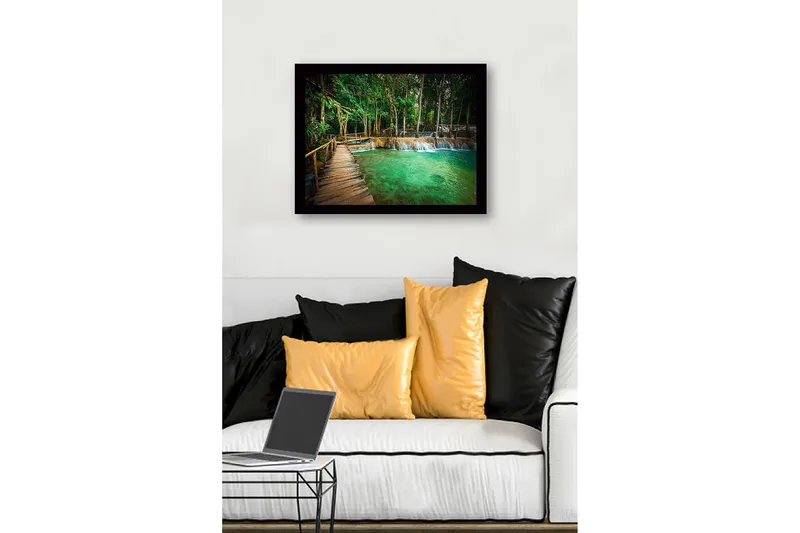 Inramad Canvastavla i trä - 41x56 cm - Vacker vattenfall med grönskande omgivning - Grön / Turkos / Brun - Inredning - Tavlor & konst