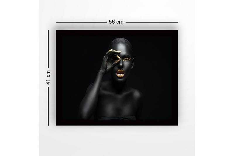 Inramad Canvastavla i trä - 41x56 cm - Porträtt av en kvinna med svart kroppsmålning och guldiga detaljer - Svart / Guld - Inredning - Tavlor & konst