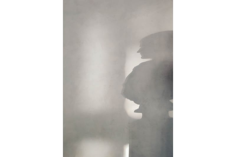 Poster Human shadow 70x100 cm - Vit/Grå - Posters & prints