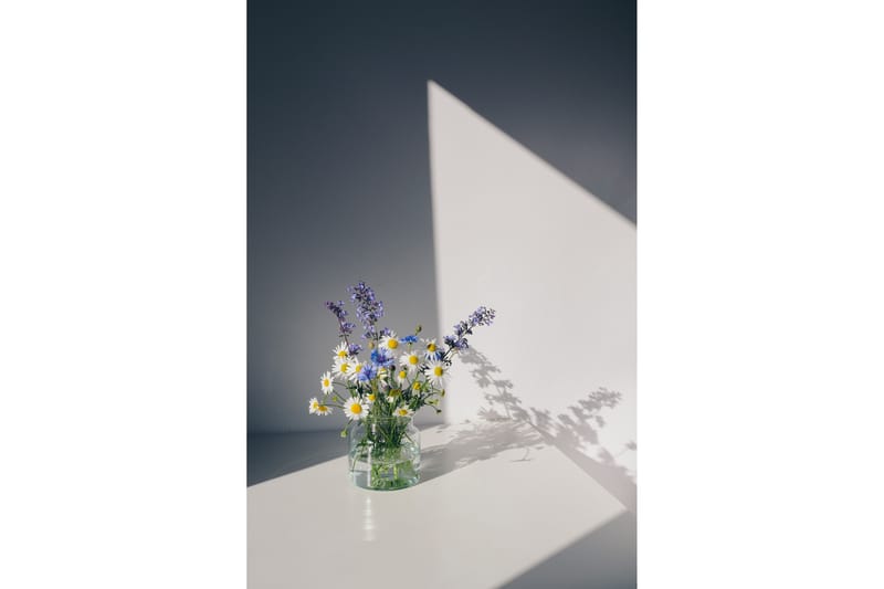 Poster Flowers 70x100 cm - Vit - Inredning - Tavlor & konst - Posters & prints