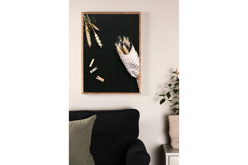 Poster Flowers on table 21x30 cm - Svart/Beige - Inredning - Tavlor & konst - Posters & prints