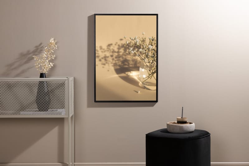 Poster White Flowers 70x100 cm - Beige - Inredning - Tavlor & konst - Posters & prints
