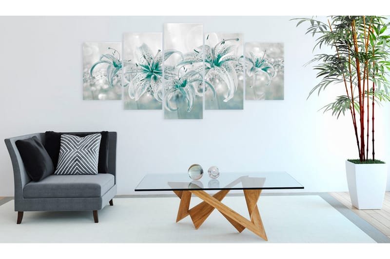 Tavla På Akryl Sapphire Lilies 200x100 - Artgeist sp. z o. o. - Inredning - Tavlor & konst