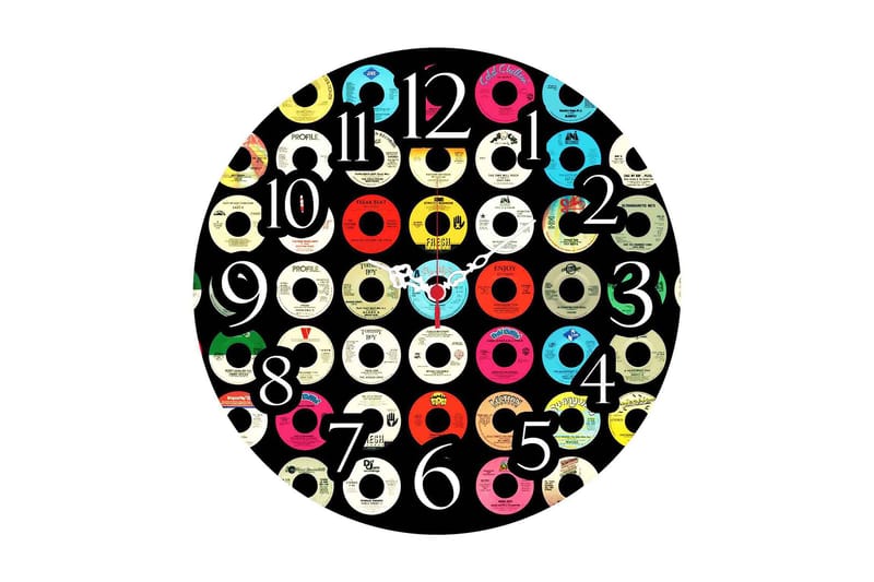 Dekorativ MDF Väggklocka 40 cm, Flerfärgad