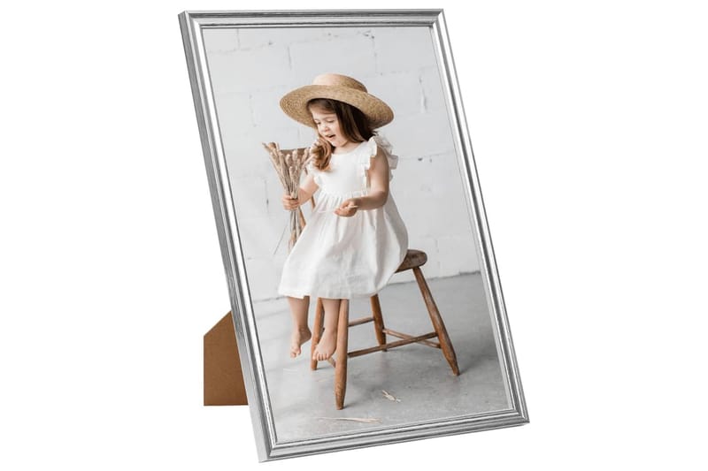 Fotoramar 5 st för vägg eller bord silver 70x90 cm MDF - Silver - Inredning - Väggdekor - Ramar