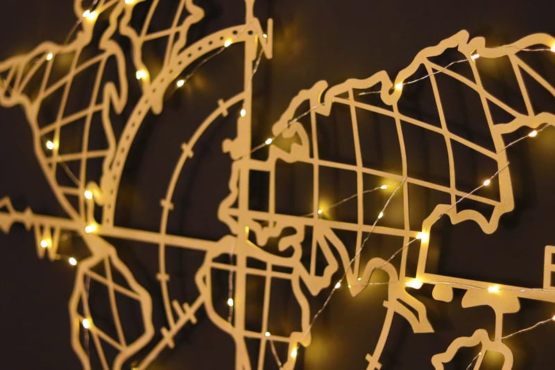 Decorative Metal Wall Accessory 65x95 - Guld - Inredning - Väggdekor - Skylt - Plåtskyltar