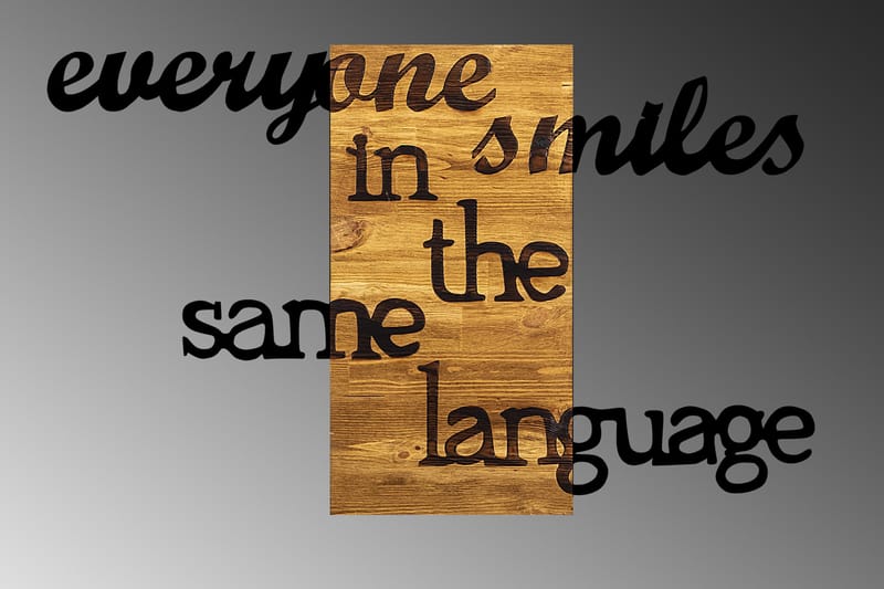 Everyone Smiles in The Same Language Väggdekor - Svart/Valnöt - Inredning - Väggdekor - Skylt - Plåtskyltar