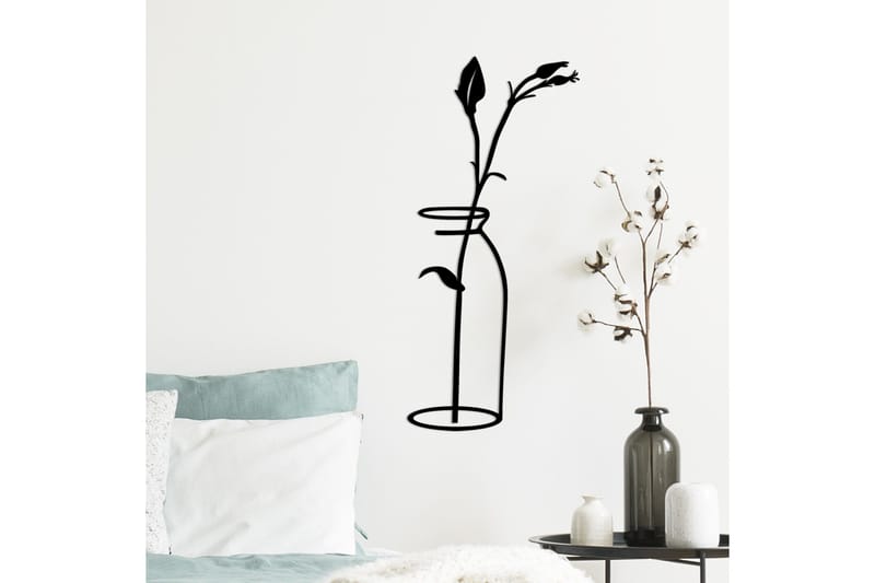 Flower In The Vase Väggdekor - Svart - Inredning - Väggdekor - Skylt - Plåtskyltar