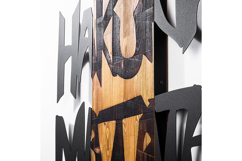 Hakuna Matata 5 Väggdekor - Svart/Ljus Valnöt - Inredning - Väggdekor - Skylt - Plåtskyltar