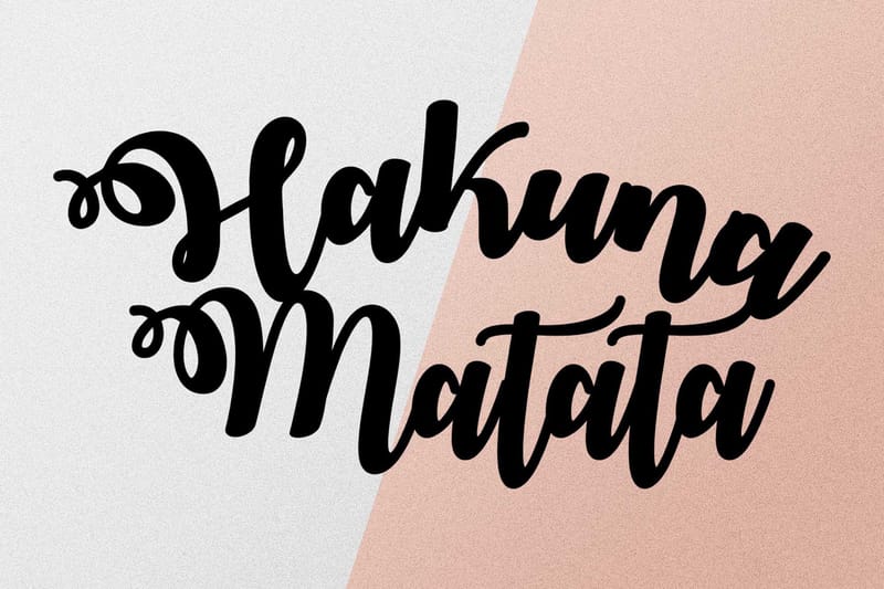 Hakuna Matata Väggdekor - Svart - Inredning - Väggdekor - Skylt - Plåtskyltar
