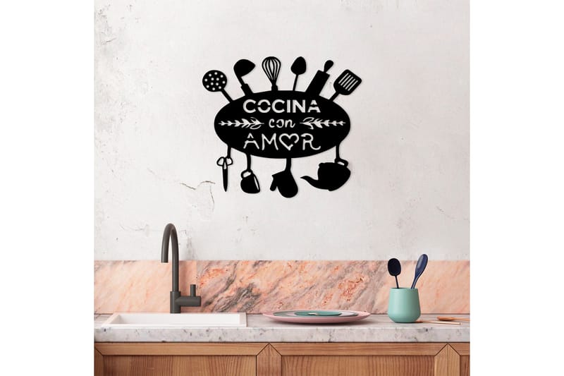 Kitchen With Love Väggdekor - Svart - Inredning - Väggdekor - Skylt - Plåtskyltar