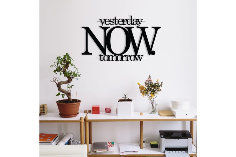 Now Väggdekor - Svart - Inredning - Väggdekor - Skylt - Plåtskyltar