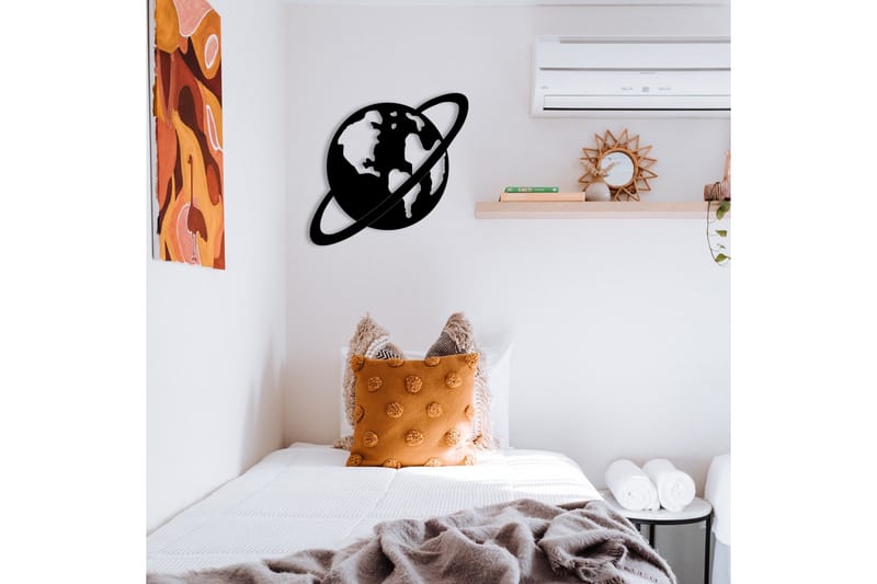 Planet - Väggdekor - Svart - Inredning - Väggdekor - Skylt - Plåtskyltar