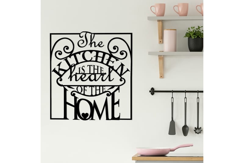 The Kitchen Is The Heart Of The Home Väggdekor - Svart - Inredning - Väggdekor - Skylt - Plåtskyltar
