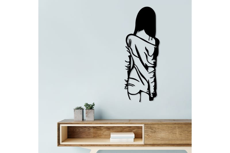 Woman With Loose Dress Väggdekor - Svart - Inredning - Väggdekor - Skylt - Plåtskyltar