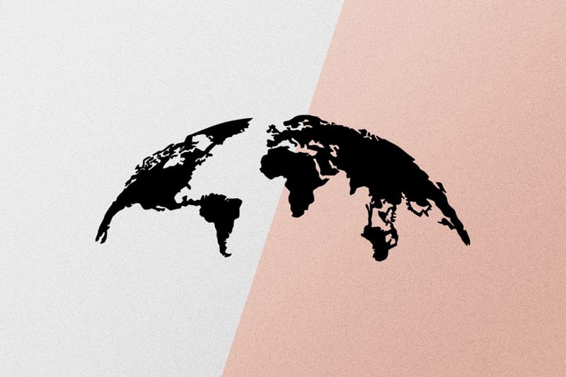 World Map Medium Väggdekor - Svart - Inredning - Väggdekor - Skylt - Plåtskyltar