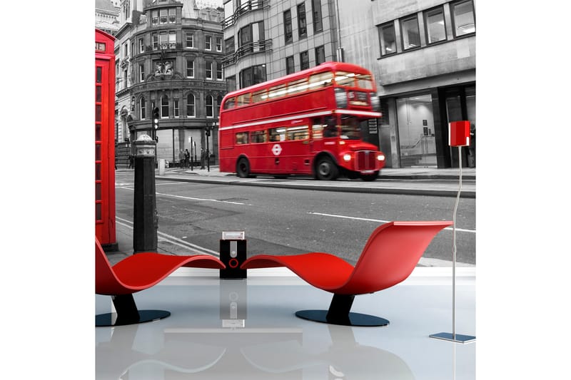 Fototapet Röd Buss Och Telefonkiosk London 250x193 - Artgeist sp. z o. o. - Inredning - Väggdekor - Tapet & tapettillbehör - Fototapet