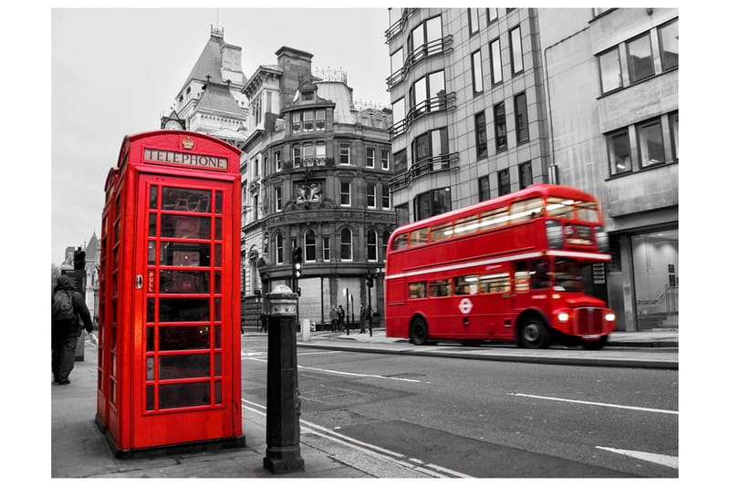 Fototapet Röd Buss Och Telefonkiosk London 250x193 - Artgeist sp. z o. o. - Inredning - Väggdekor - Tapet & tapettillbehör - Fototapet