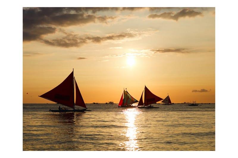 Fototapet Sailing Boats Sunset 200x154 - Artgeist sp. z o. o. - Inredning - Väggdekor - Tapet & tapettillbehör - Fototapet