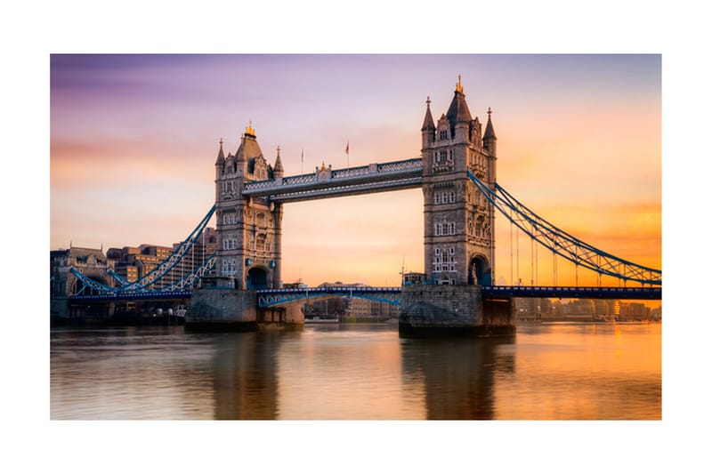 Fototapet Tower Bridge Gryningen 450x270 - Artgeist sp. z o. o. - Inredning - Väggdekor - Tapet & tapettillbehör - Fototapet